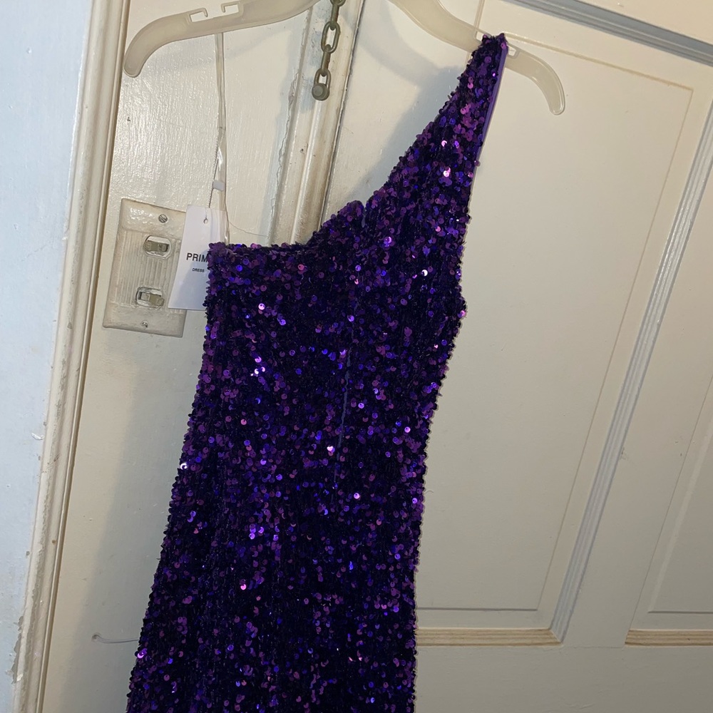Beautiful Prom/Pageant Purple Dress - Picture 7 of 8